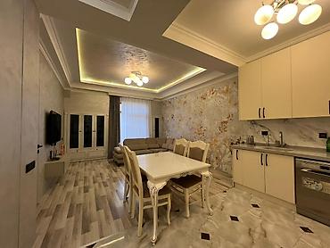 yeni evlər: Ağ şəhər, 3 otaqlı, Yeni tikili, m. Xətai, 84 kv. m — 4