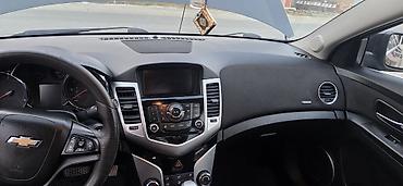 Chevrolet: Chevrolet Cruze: 1.4 l | 2015 il 140000 km Sedan — 3