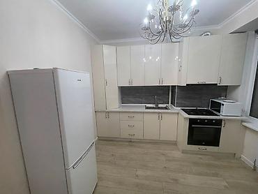 2022: 3 комнаты, 80 м², Элитка, 4 этаж — 4