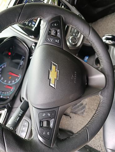 Chevrolet: Chevrolet Spark: 2020 г., 1 л, Вариатор, Бензин, Хэтчбэк — 8