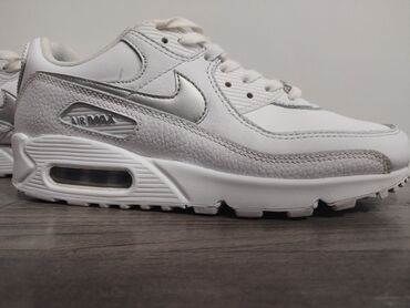 mcqueen patike cena: Nike, 40, bоја - Bela na lalafo.rs mcqueen patike cena: Nike, 40, bоја - Bela