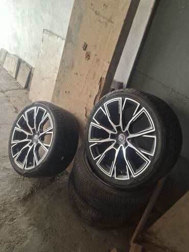 azsamand diski: Колесо BMW 245 / 45 / R 20