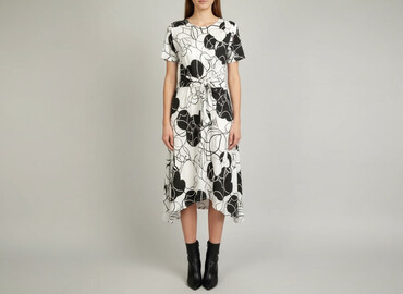 czarne długie suknie wieczorowe: Women`s dress, size S at lalafo.pl czarne długie suknie wieczorowe: Women`s dress, size S