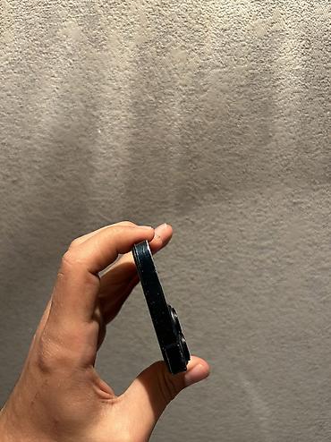 Apple iPhone: IPhone 14, 128 GB, Midnight, Zəmanət, Simsiz şarj, Face ID — 6