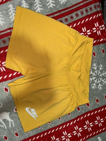 Šortsevi, Bermude: M, Pamuk, bоја - Šareno, Jednobojni — 4