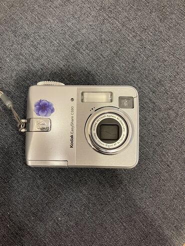 fotoaparat nikon: Камера сломана,ищу того кто сможет починить . Fotoaparat xarabdi onu