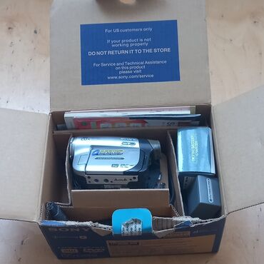 Videokameralar: SONY DVD video çəkən kamera. - Təzədir demək olar. - Az işlənib. - — 17