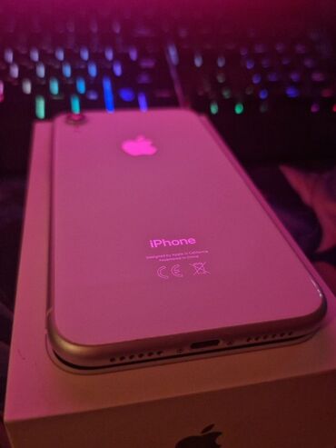 Apple iPhone: IPhone Xr, Б/у, 128 ГБ, Белый, Коробка — 3