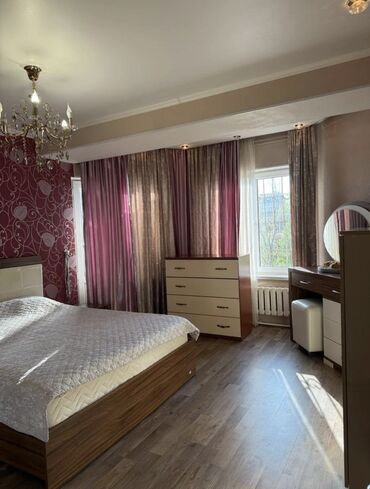 Долгосрочная аренда квартир: 3 комнаты, Агентство недвижимости, Без подселения, С мебелью полностью — 5