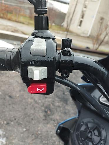 Скутеры: Скутер с двигателем JL1P52QMI четырёхтактный. Продаю макси-скутер — 2