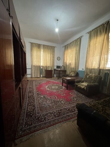 снять дом в бишкуле на длительный срок: Дом, 119 м², 4 комнаты, Риэлтор, Старый ремонт