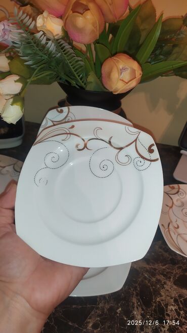 Qəhvə dəstləri və servizlər: Qəhvə dəsti — 11