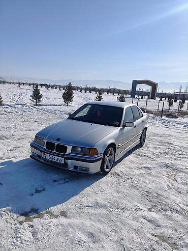 BMW: BMW 3 series: 1991 г., 4.4 л, Механика, Бензин, Седан — 1