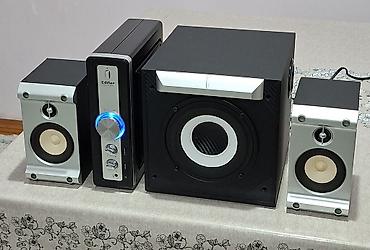 apple ipod touch: Musiqi mərkəzi,dinamiklər. 2+1 Akustik sistem "Edifier".Bluetooth və — 1
