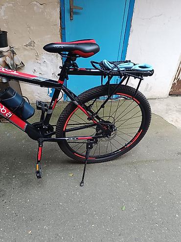 Velosipedlər: Toba şəhər/dağ velosipedi – tam təchizatlı Xüsusiyyətlər: - 27.5" — 1