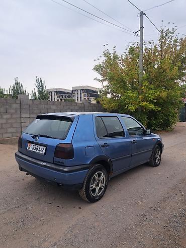срочно только нал: Volkswagen Golf: 1993 г., 1.8 л, Механика, Бензин, Хэтчбэк — 4