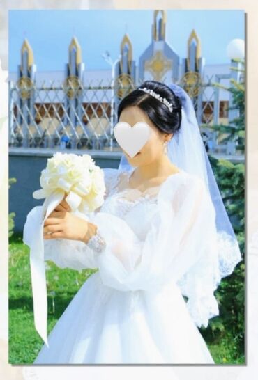 платья беременных: Это свадебное платье подходит практически под любой тип фигуры. Такой