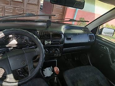 Volkswagen: Volkswagen Golf: 1993 г., 1.6 л, Кол менен иштөөчү, Хетчбек — 5