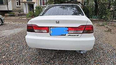 Транспорт: Honda Accord: 2002 г., 1.8 л, Автомат, Газ, Седан — 2
