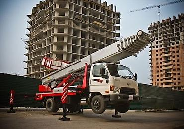 mobile stand: Стрела 65 м, 300 т — 4