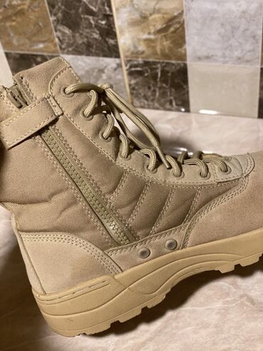 резиновые мужские ботинки: Taktiki çöl botları – bej rəng - Yüksək boğazlı, bağcıqlı model - Yan