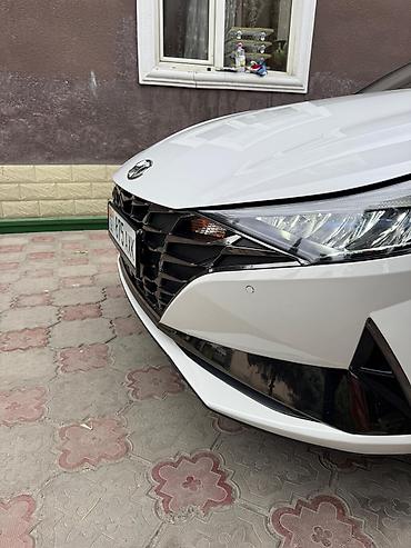 кастер: Hyundai Elantra: 2021 г., 1.5 л, Автомат, Бензин, Седан — 4