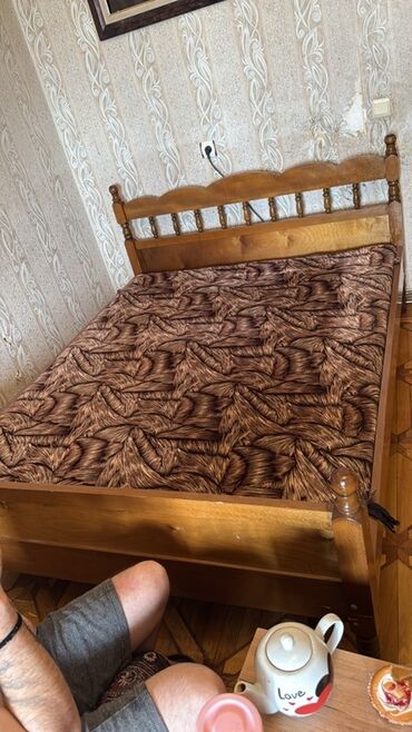 Çarpayılar: Təknəfərlik çarpayı, Bazasız, Matras ilə, Siyirməsiz