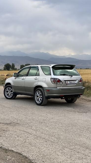 капот на rx330: Lexus RX: 2001 г., 3 л, Автомат, Бензин, Кроссовер — 3