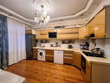 Yeni tikili: 4 otaqlı, Yeni tikili, m. Əhmədli, 147 kv. m — 18