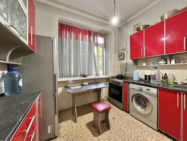 дордойдон квартира керек: 2 комнаты, 49 м², Индивидуалка, 2 этаж, Старый ремонт