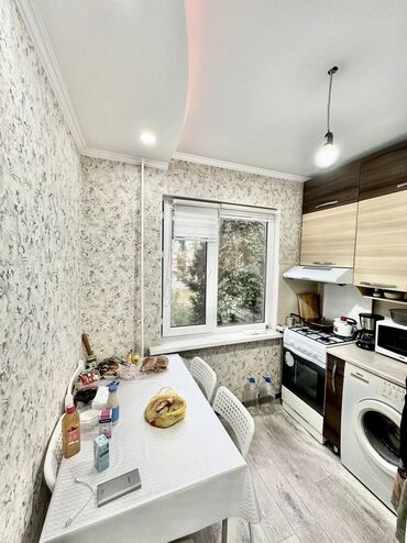 Продажа квартир: 2 комнаты, 43 м², 104 серия, 2 этаж, Евроремонт