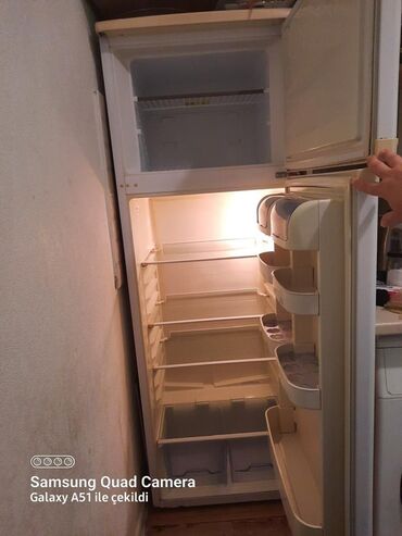 Посудомоечные машины: Б/у 2 двери Beko Холодильник Продажа, цвет - Белый