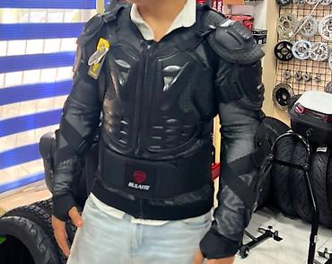 balansera kardan: Motosikletçi üçün tam bədən qoruyucu zireh gödəkçə. - Material — 1