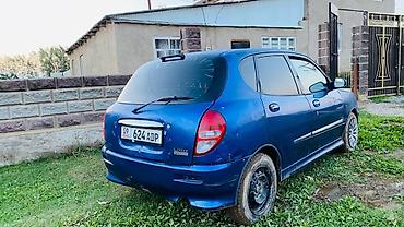 aima скутер: Daihatsu Sirion: 2001 г., 1.3 л, Механика, Хэтчбэк — 3