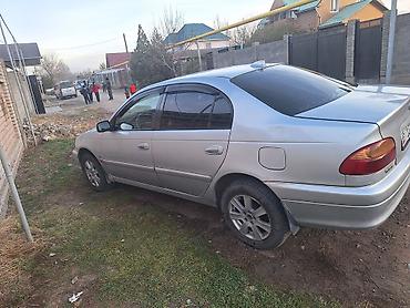 385 55: Toyota Avensis: 2002 г., 2 л, Автомат, Бензин, Седан — 1