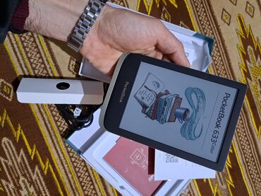 Elektron kitablar: PocketBook 633 Color elektron kitab oxuyucusu. Kompakt dizaynı ilə — 2