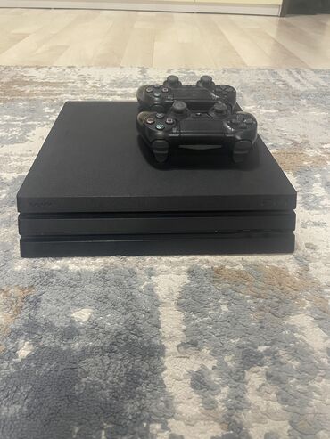 плейстейшен 5 бишкек: PS4 PRO 3 ревезия Пс4 Про почти в идеалном сост. Имеется 2