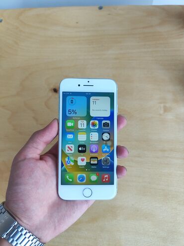 bes barmaq satisi qiymeti: IPhone 8, 64 ГБ, Белый, Отпечаток пальца