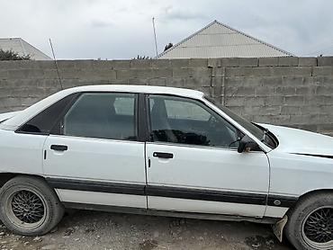 ауди сатам: Audi 100: 1988 г., Механика, Седан — 3