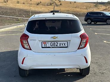 дешовые машины: Chevrolet Spark: 2020 г., Вариатор, Бензин — 3