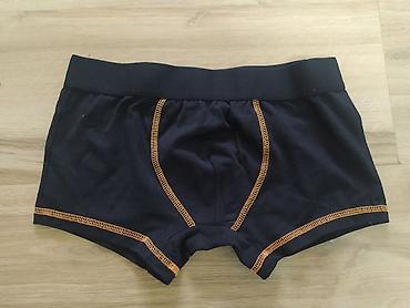 Čarape i donji veš: Prodajem muški donji veš,razni,uvoz,markirani. snižen. cena je po — 10