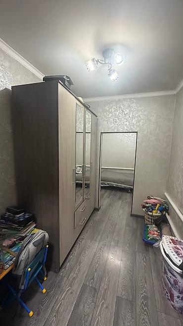 Продажа полдома: Продается пол дома. Дом находится в районе Баялинова Професора зимы — 8