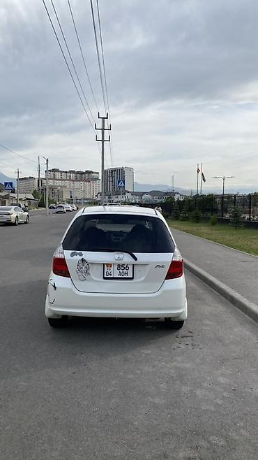 Унаа сатуу: Honda Fit: 2003 г., 1.3 л, Автомат, Бензин, Хетчбек — 4