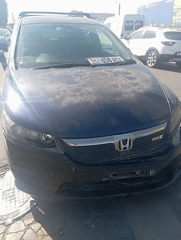 катафот стрим: Honda Stream: 2006 г., Автомат, Бензин, Минивэн — 1