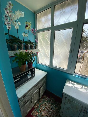 Köhnə tikili: Bakı, Yeni Günəşli Massiv D, 3 otaqlı, Köhnə tikili, 65 kv. m — 12