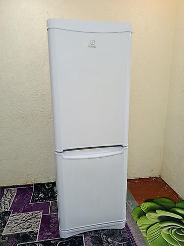 купит холодильник бу: Холодильник Indesit, Б/у, Двухкамерный, De frost (капельный), 60 * 175 * 60 — 8