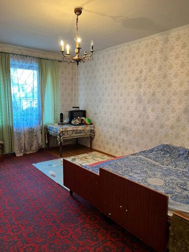 квартира дом токмок: 2 комнаты, 51 м², Индивидуалка, 1 этаж, Старый ремонт