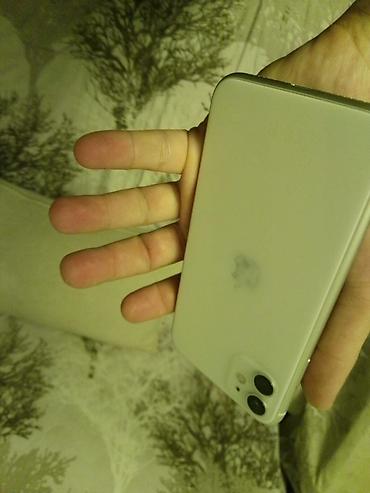 Apple iPhone: IPhone 11, Ağ, Face ID — 4