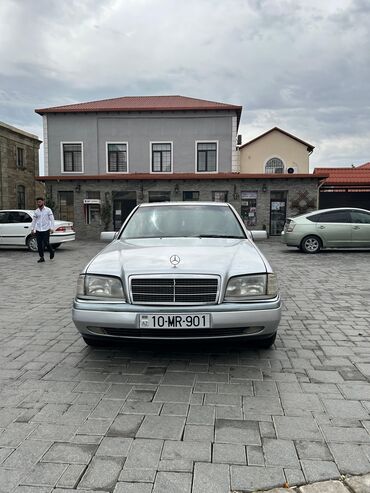 mercedes 180 c: Mercedes-Benz C 180: 1.8 l | 1993 il Universal