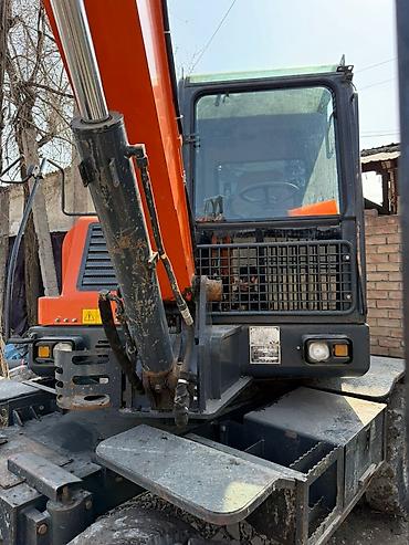 Экскаваторы: Экскаватор, 2020 г., Колесный — 3